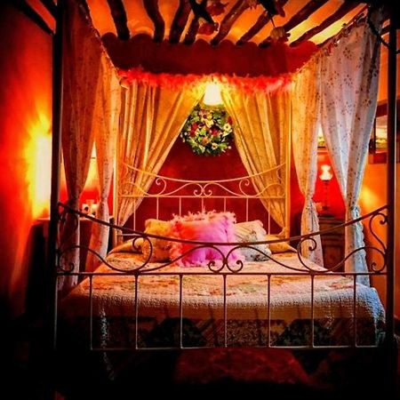 Room In Guest Room - Romantic Getaway To Valeria Εξωτερικό φωτογραφία